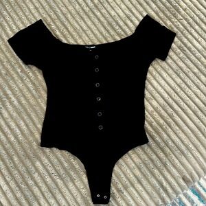 Fashion nova body suit